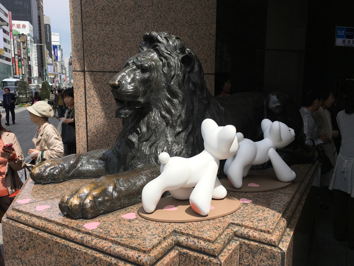 銀座三越ライオン像