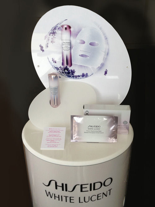WHITE LUCENT DISPLAY