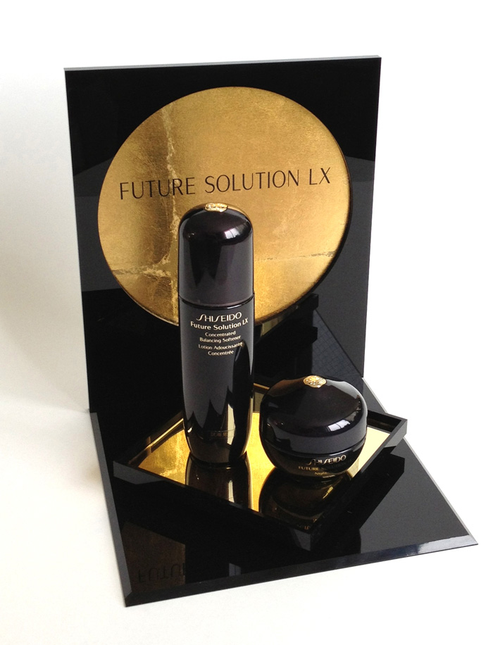 FUTURE SOLUTION LXディスプレイ